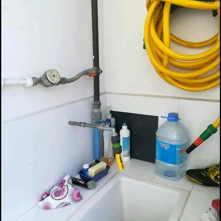 Rua Fernando Macias Apartamento 아파트 *